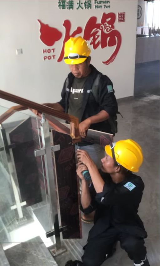 Pemasangan Hand Railing Kantin Manager PT. Tsingzhang